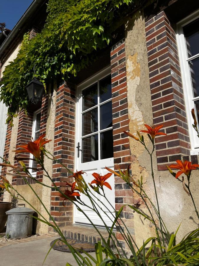 La Maison Du Gardien - Le Prieure Du Preux Sepeaux-Saint-Romain Eksteriør bilde